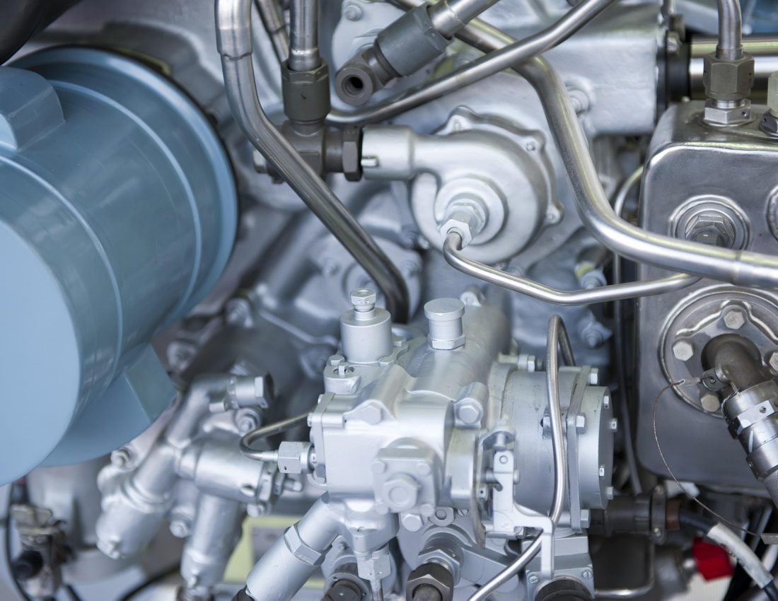 aircraft-3568735_1920